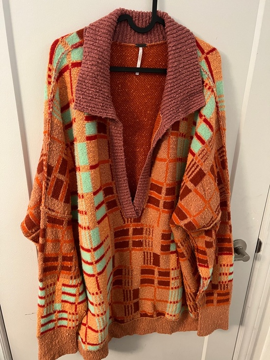 Free People Sweaters - Free People Oversized Plaid Knit Sweater - Rust Multi